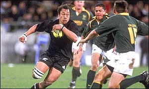 Tana Umaga will be at centre for the All Blacks