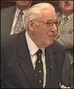 Ian Paisley raised violence with PM