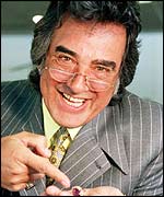 Bargain Hunt's David Dickinson