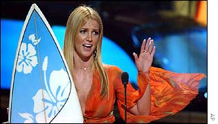 Britney Spears accepts her award for Choice Female Artist at the Teen Choice Awards in Los Angeles