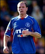 Paul Gascoigne playing for Rangers against Bradford during Stuart McCall's testimonial