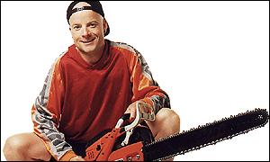 Chainsaw juggler Tom Comet 