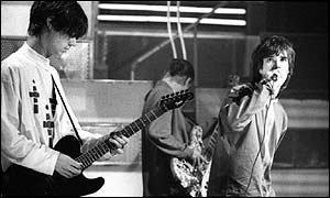 John Squire with the Stone Roses on Top of the Pops in 1989