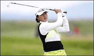Se Ri Pak is eight under, four shots off the lead 