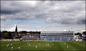 The storm clouds are gathering at Headingley