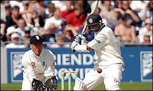 Rahul Dravid scores 115 before he is bowled lbw by Cork 