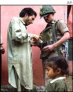 Security check in Srinagar