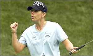 Annika Sorenstam celebrates another birdie