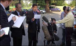 DCI Andy Hebb with the breaking news in Soham