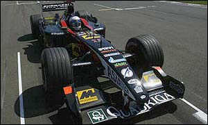 Britain's Anthony Davidson makes his F1 debut but it ends on lap 62 