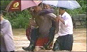 Residents evacuating the flood zone
