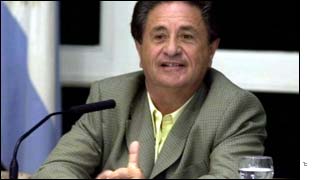 Argentine President Eduardo Duhalde