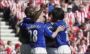 Campbell celebrates putting Everton ahead