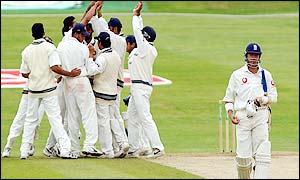 England have little hope as they lose their most experienced batsman