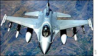 US F-16 warplane over Iraq 
