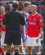 Charlton's Paul Konchesky is sent off against Chelsea