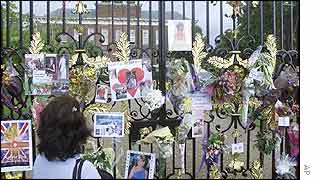 Flowers at Kensington Palace