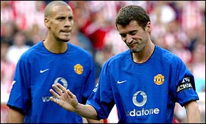 Keane is red carded for the 10th time in his United Career