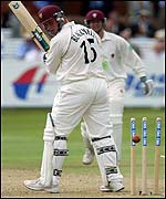 Blackwell is bowled by Ryan Sidebottom