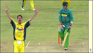 Gillespie and McGrath were too hot to handle