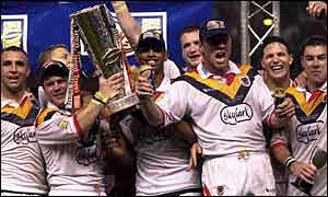 The Bulls cruised to victory over Wigan at Old Trafford in 2001