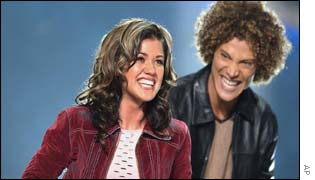 Kelly Clarkson and Justin Guarini