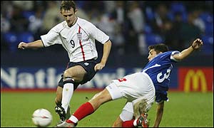 Danko Lazovic gives Yugoslavia the lead just before half-time 