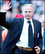 England coach Sven-Goran Eriksson takes the lukewarm applause