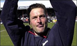 Grimsby manager Paul Groves