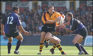 Newport fly-half Jason Strange bursts through the Glasgow defence