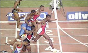 Carl Lewis regains his 100m world record when he wins the 1991 World Championships in 9.86