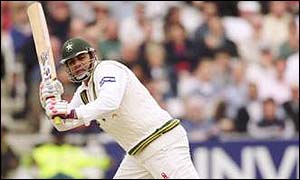 Inzamam is the mainstay of the middle order