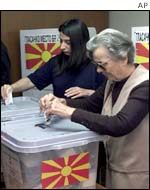 Women vote in the Macedonian election