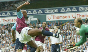 West Ham's Trevor Sinclair beats Tottenham's Casey Keller