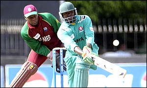 Kenya captain Steve Tikolo plays beautifully for 93