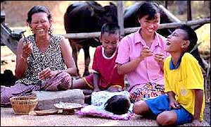 La-ong makes silver beads for sale