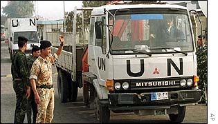 UN weapons inspectors leaving Iraq