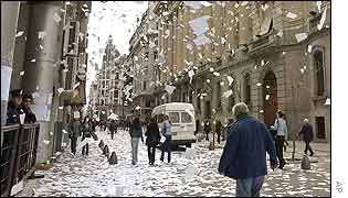 Buenos Aires protest against wage cuts