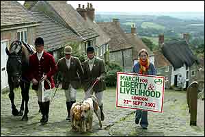 Hunters setting off for London PA