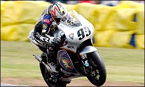 Jeremy McWilliams started on front row of the grid