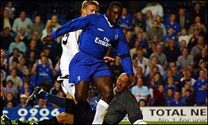 Jimmy Floyd Hasselbaink gives Chelsea the lead against Viking Stavanger