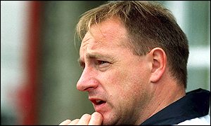 Eddie O'Sullivan's Ireland team defeated Russia 35-3