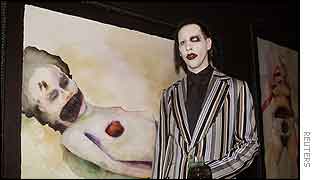 Marilyn Manson shows off his paintings in Hollywood 