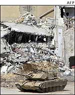 Israeli tank in Ramallah