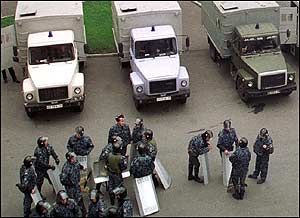 Riot police [photo: AP]