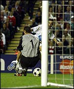 Rossi beats Dudek to equalise