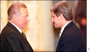 President Rudolf Shuster (left) and Mikulas Dzurinda 