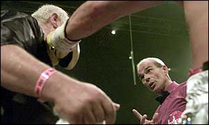 Darkie Smith confronts Mickey Vann