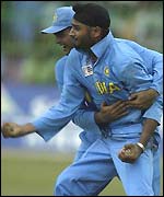 Harbhajan Singh celebrates his catch off Jayasuriya