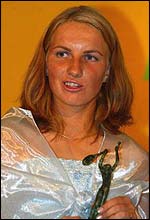 Svetlana Kuznetsova with her 2001 ITF Junior Player of the Year award